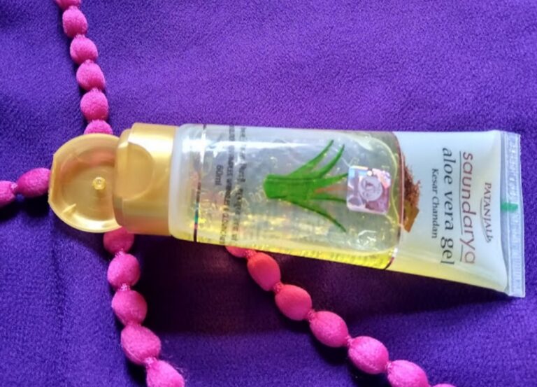 Patanjali Saundarya Kesar Chandan Aloevera Gel Review